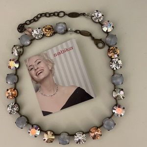 Sabika retired Ladies Lunch Manhattan choker